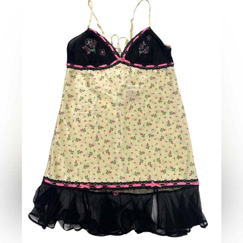 Vintage Betsy Johnson Embroidered Nightgown